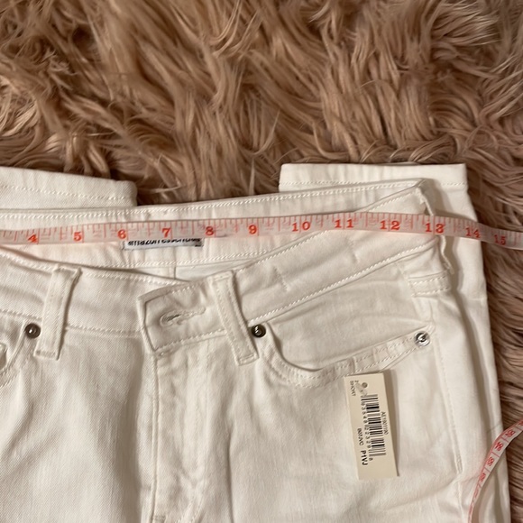 Jeans White Skinny New Size 2 Petite - Picture 6 of 11